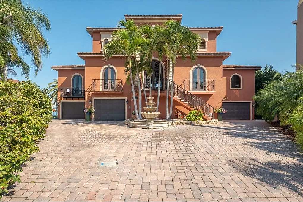 luxury-condos-homes-for-sale-st-pete-clearwater